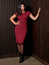 Distribution SculptWear Commuter Fitted Dress