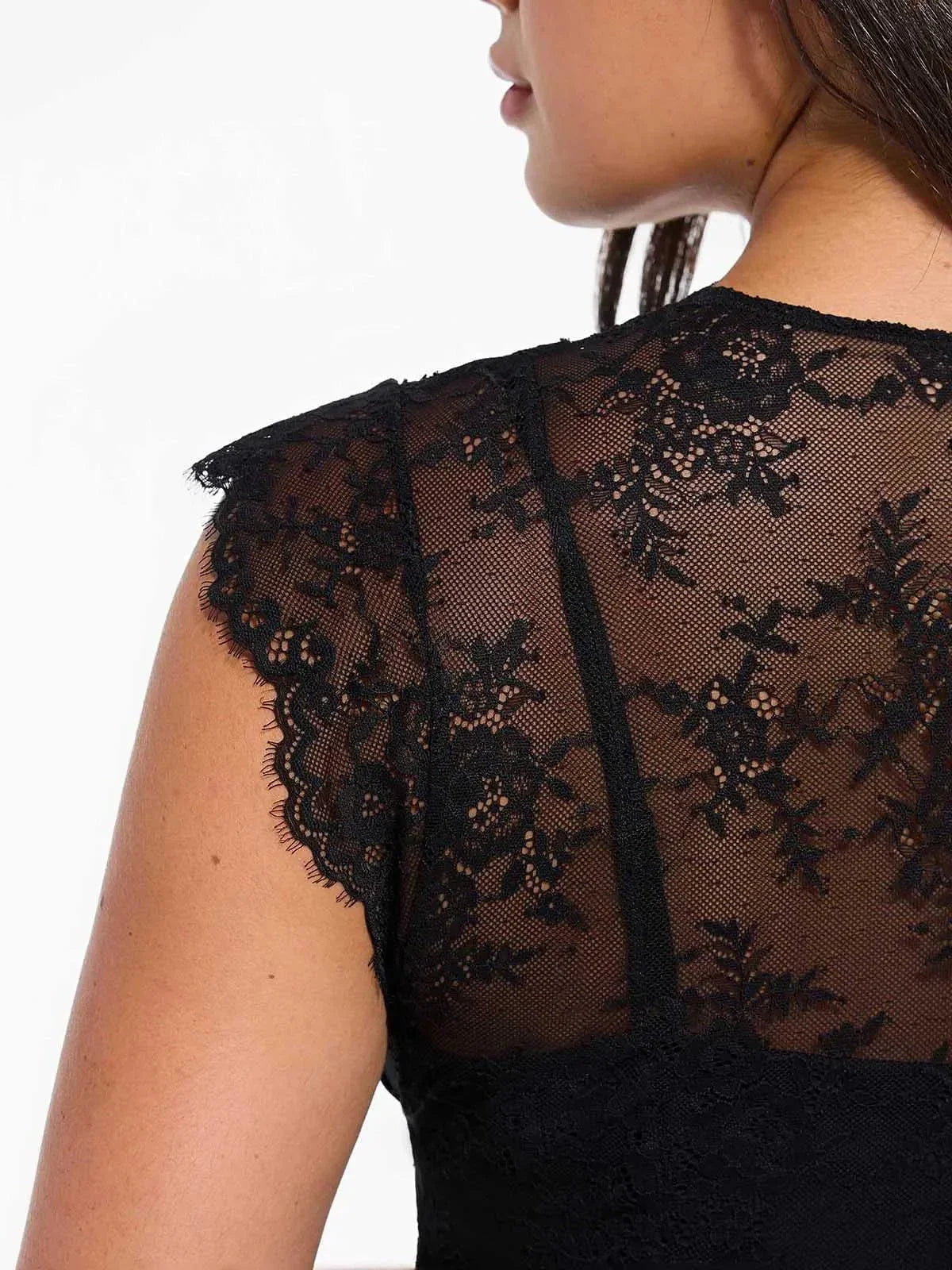 Popilush? Shapewear Boho Floral Lace Front Slit Midi Dress